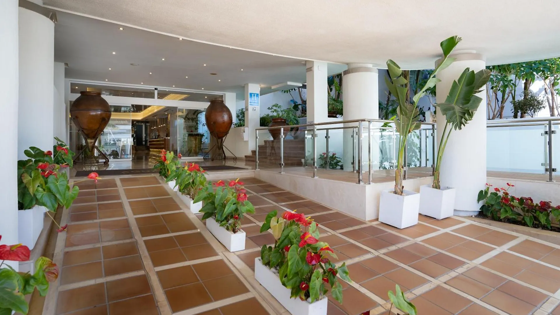 Ms Aguamarina Suites Torremolinos