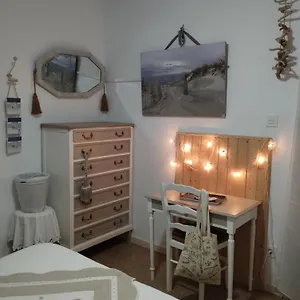 D'hotes Chez Catherine A Bord De Avec Salle De Bains Privee Bed & Breakfast Reus