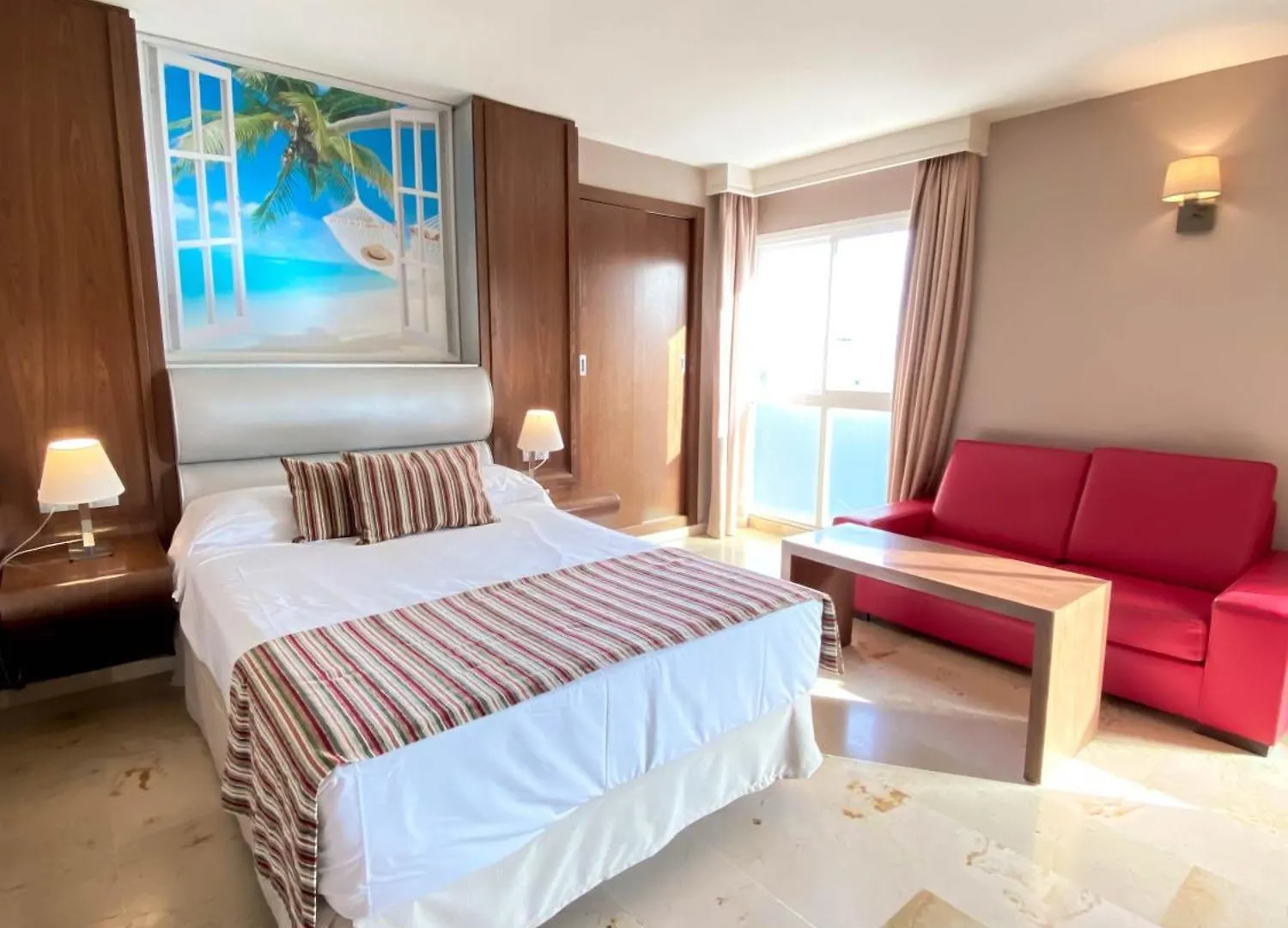 Ms Aguamarina Hotel Torremolinos 4*,